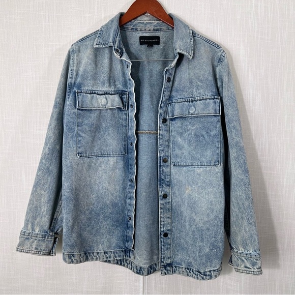 No Boundaries Y2K Acid Washed Denim Shirt Jacket Size XS - Picture 2 of 13